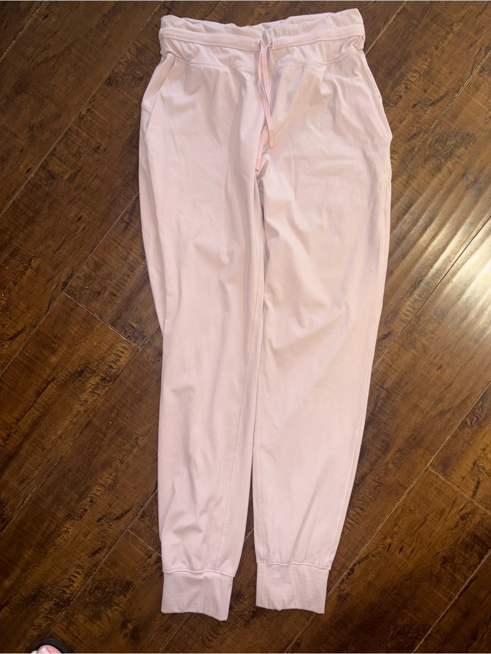Lululemon blush pink drawstring joggers size S